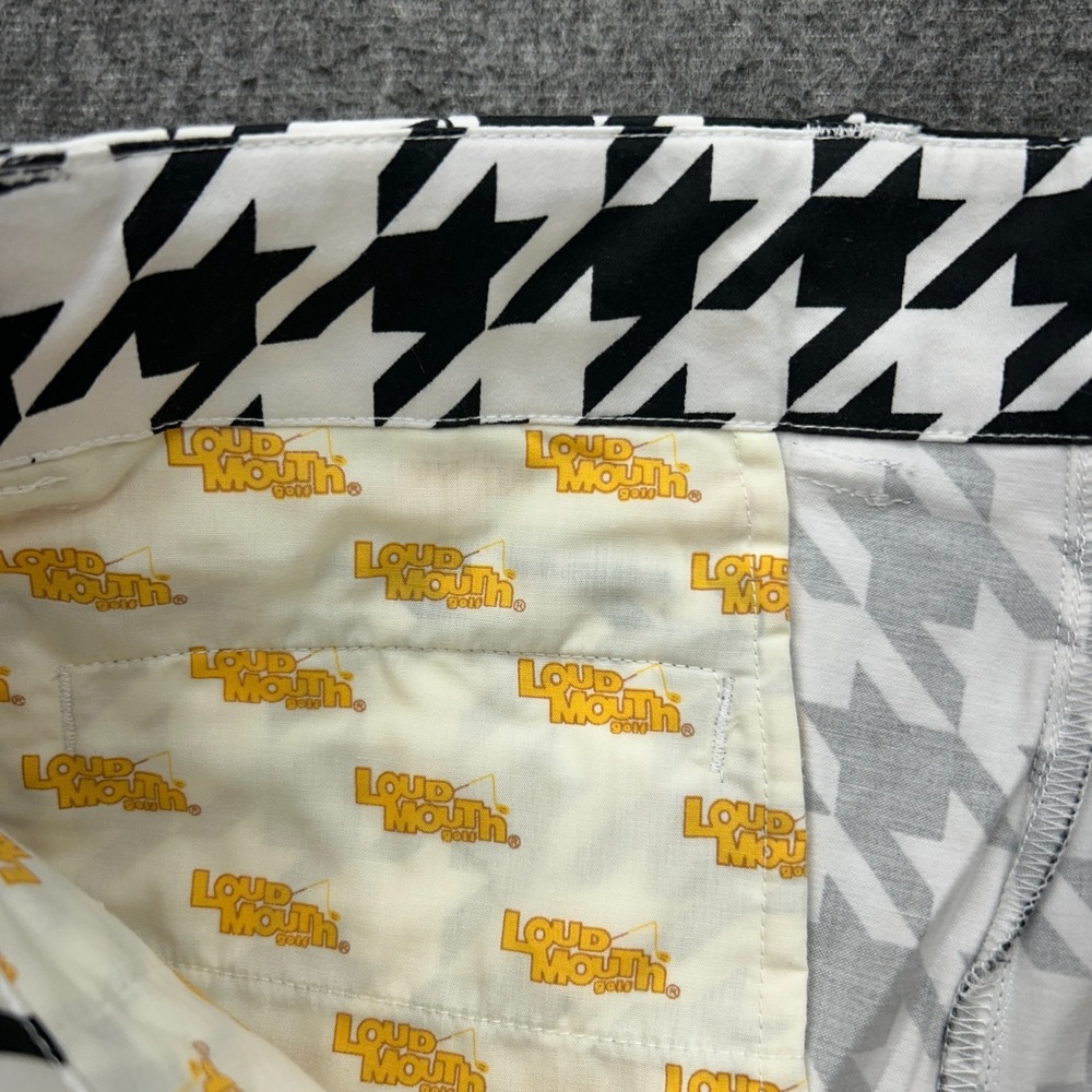 Loudmouth Shorts Womens 6 Bermuda Houndstooth Golf Wild Athleisure Black White - Picture 3 of 8